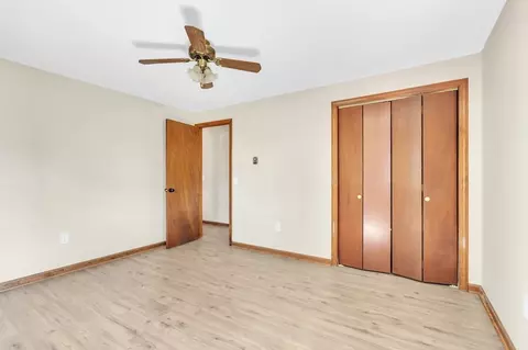 185 Murphy Ln, Chicopee, MA 01020 photo 18