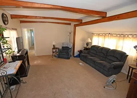 79 Great Hill Dr, Wareham, MA 02576 photo 5