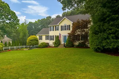 6 Strawberry Knoll Dr, Sutton, MA 01590 photo 3
