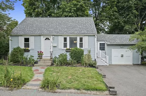 353 Commercial St, Braintree, MA 02184