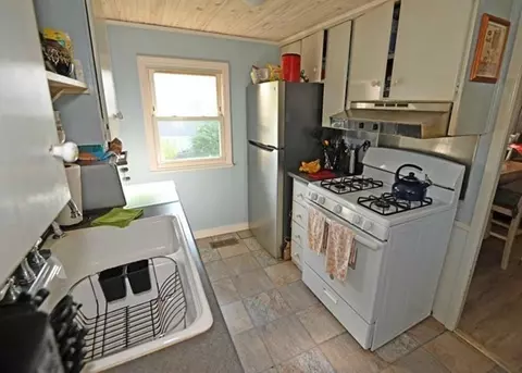 64 Timber Ln, Wareham, MA 02576 photo 6