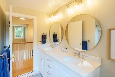 70 Marthas Rd, Edgartown, MA 02539 photo 33