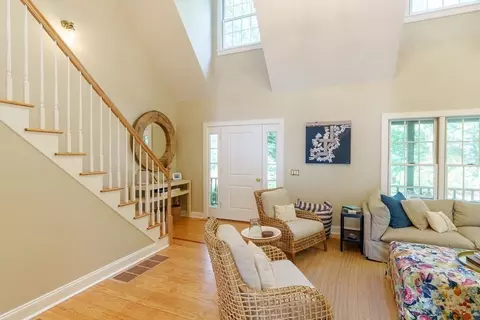 70 Marthas Rd, Edgartown, MA 02539 photo 9