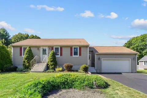 542 Summer St, Rockland, MA 02370