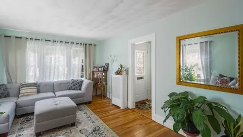 1 Wilbur St # -a, Everett, MA 02149 photo 2