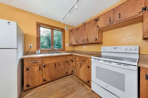 24 Walker St, Gloucester, MA 01930 photo 20