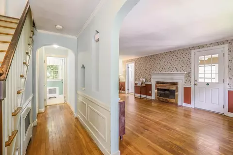 30 Saint Elmo Rd, Worcester, MA 01602 photo 16