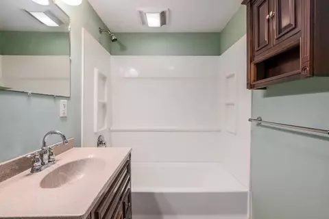 30 Saint Elmo Rd, Worcester, MA 01602 photo 35