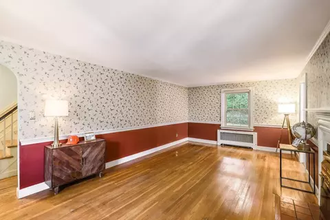 30 Saint Elmo Rd, Worcester, MA 01602 photo 17