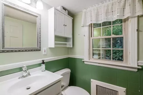 30 Saint Elmo Rd, Worcester, MA 01602 photo 29