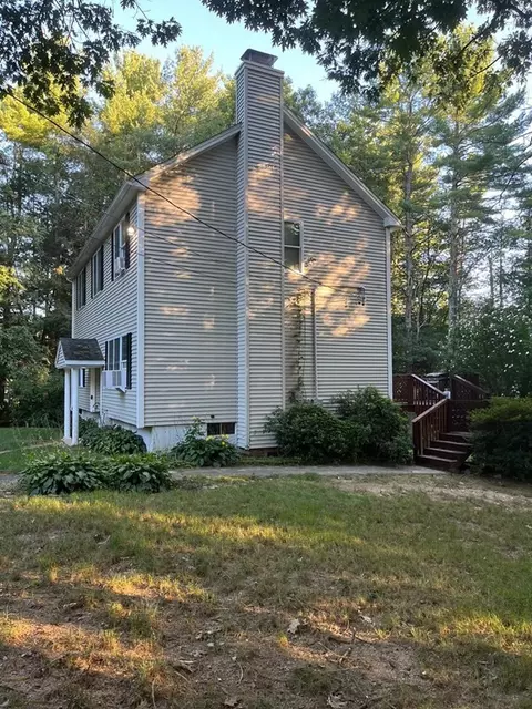 18 Cathy Ln, Barre, MA 01005 photo 4