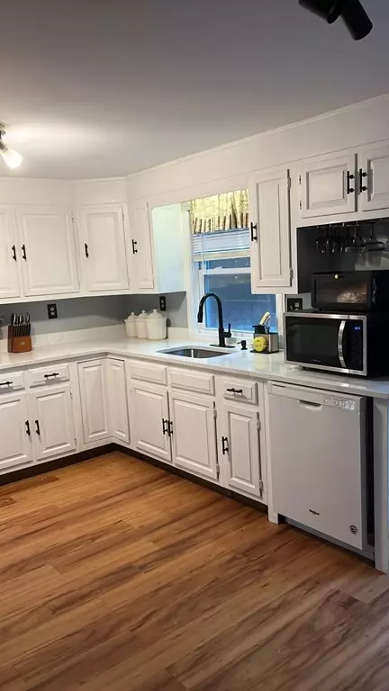 18 Cathy Ln, Barre, MA 01005 photo 10