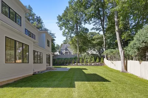 83 Audrey Ave, Needham, MA 02492 photo 20