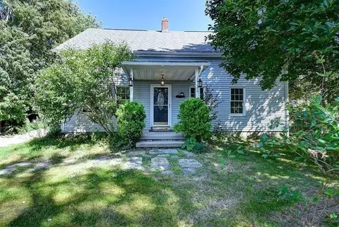 176 Corbin Rd, Dudley, MA 01571