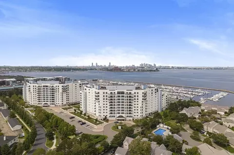 1001 Marina Dr #803, Quincy, MA 02171