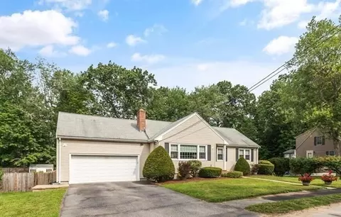 27 Harvard St, Reading, MA 01867 photo 3