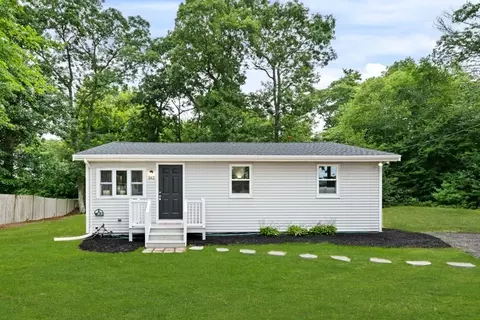 142 Glen Charlie Rd, Wareham, MA 02538