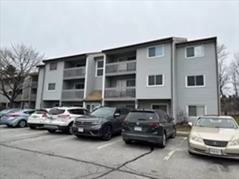 1612 Franklin Crossing Dr #1612, Franklin, MA 02038