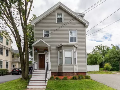 79 Green St #2, Melrose, MA 02176