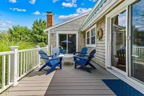 82 Lakeside Dr E, Barnstable, MA 02632 photo 7