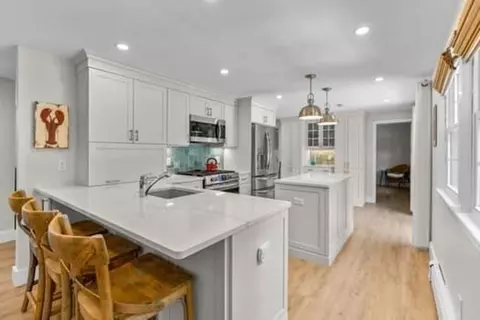 82 Lakeside Dr E, Barnstable, MA 02632 photo 13