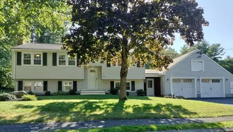 115 Colonial Post Dr, Bridgewater, MA 02324