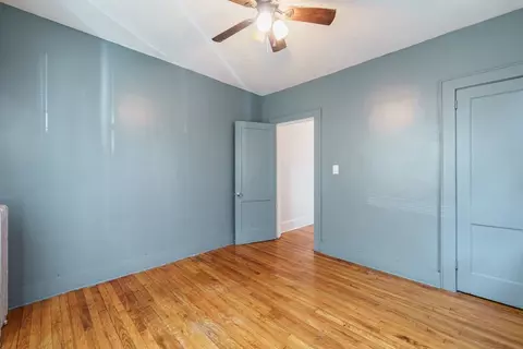94 Newhall St, Springfield, MA 01109 photo 9