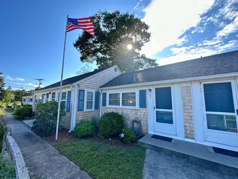 5 Polly Fisk Ln #5, Dennis, MA 02639