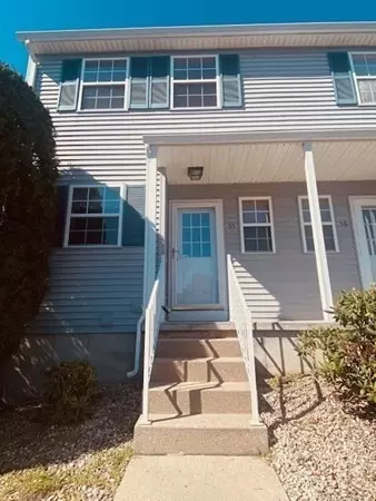 55 Waters Edge #55, Ludlow, MA 01056