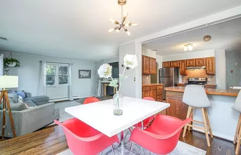 12 Skyridge Ln, Springfield, MA 01128 photo 8