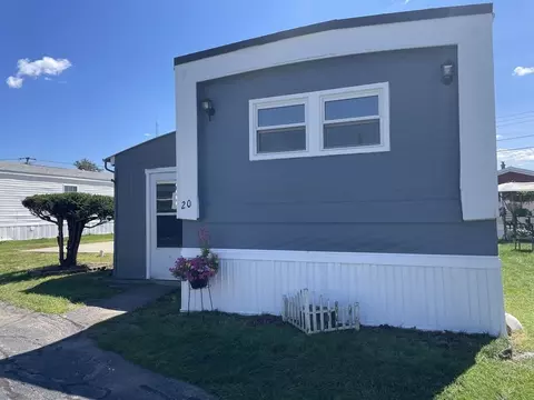 131 Washington St #20, Foxboro, MA 02035