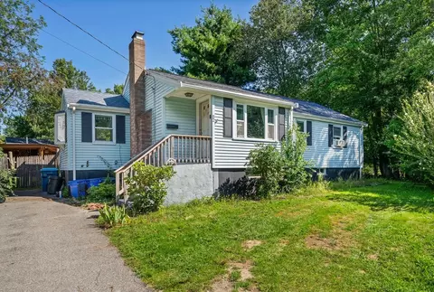 52 Bartlett Rd, Randolph, MA 02368