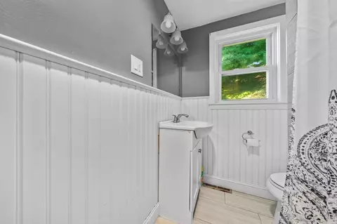 52 Bartlett Rd, Randolph, MA 02368 photo 14