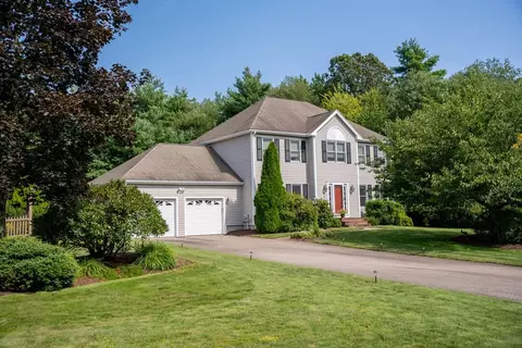 36 Forest Edge Rd, Easton, MA 02375