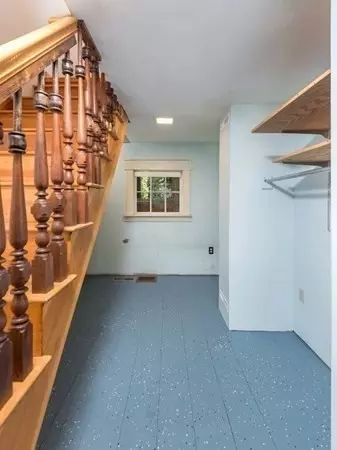 2 Teconnett Path, Worcester, MA 01605 photo 18