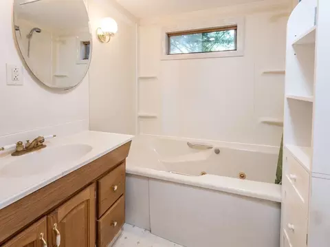 2 Teconnett Path, Worcester, MA 01605 photo 23
