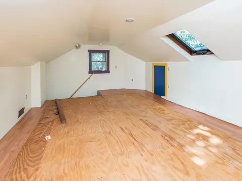 2 Teconnett Path, Worcester, MA 01605 photo 33