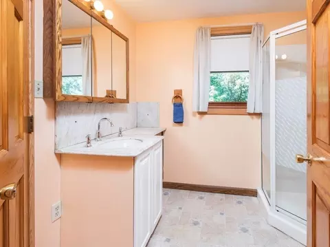 2 Teconnett Path, Worcester, MA 01605 photo 26