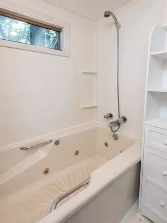 2 Teconnett Path, Worcester, MA 01605 photo 24