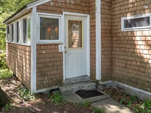 2 Teconnett Path, Worcester, MA 01605 photo 5