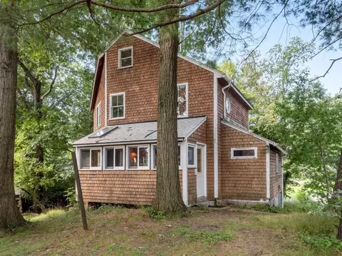 2 Teconnett Path, Worcester, MA 01605 photo 2
