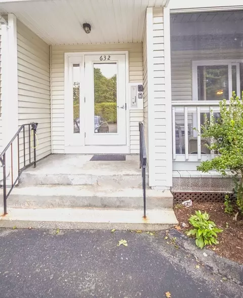 632 Main St #1, Walpole, MA 02081 photo 3