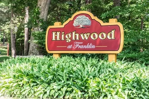 121 Highwood Dr #121, Franklin, MA 02038