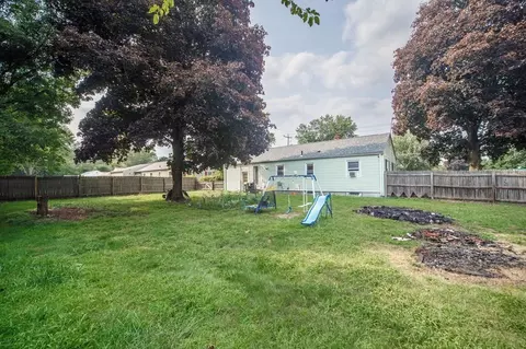 49 Mallowhill Rd, Springfield, MA 01129 photo 31