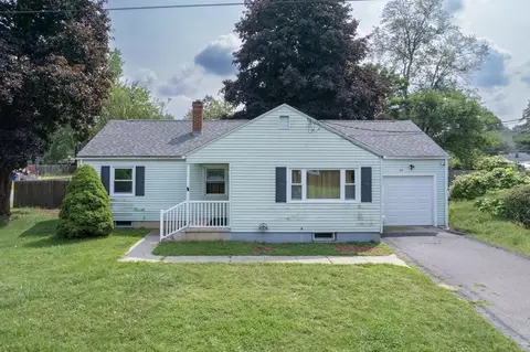 49 Mallowhill Rd, Springfield, MA 01129 photo 4