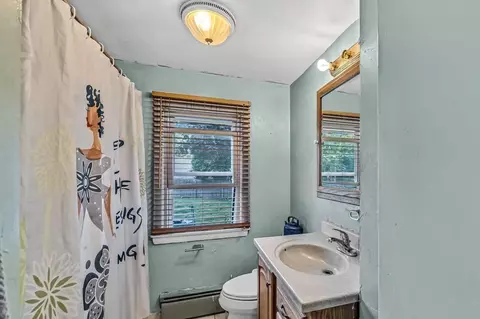 49 Mallowhill Rd, Springfield, MA 01129 photo 19