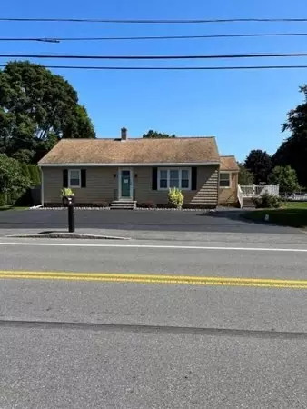 278 Arlington St, Dracut, MA 01826