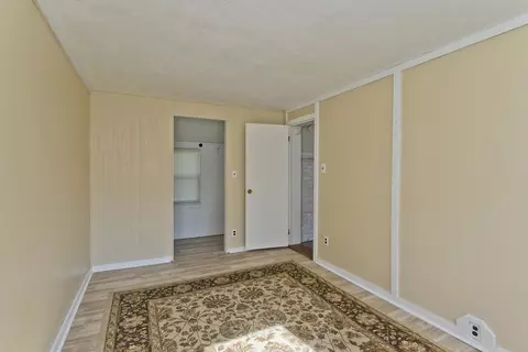 23 Greenleaf St, Chicopee, MA 01013 photo 11