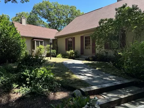 48 Sea Marsh Rd, Barnstable, MA 02632 photo 4