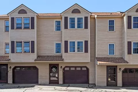 215 Morgan Dr #215, Haverhill, MA 01832